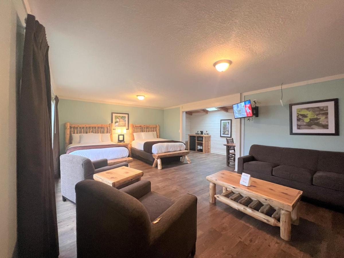 Mountain Top Inn And Resort Warm Springs Exterior photo