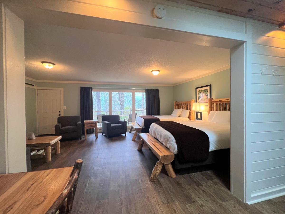 Mountain Top Inn And Resort Warm Springs Exterior photo