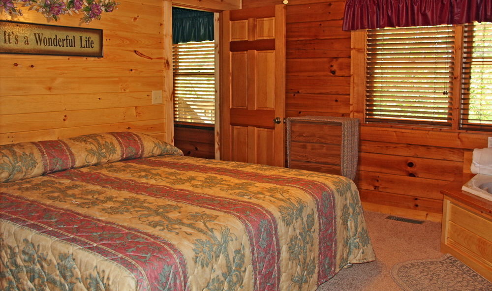 Mountain Top Inn And Resort Warm Springs Exterior photo
