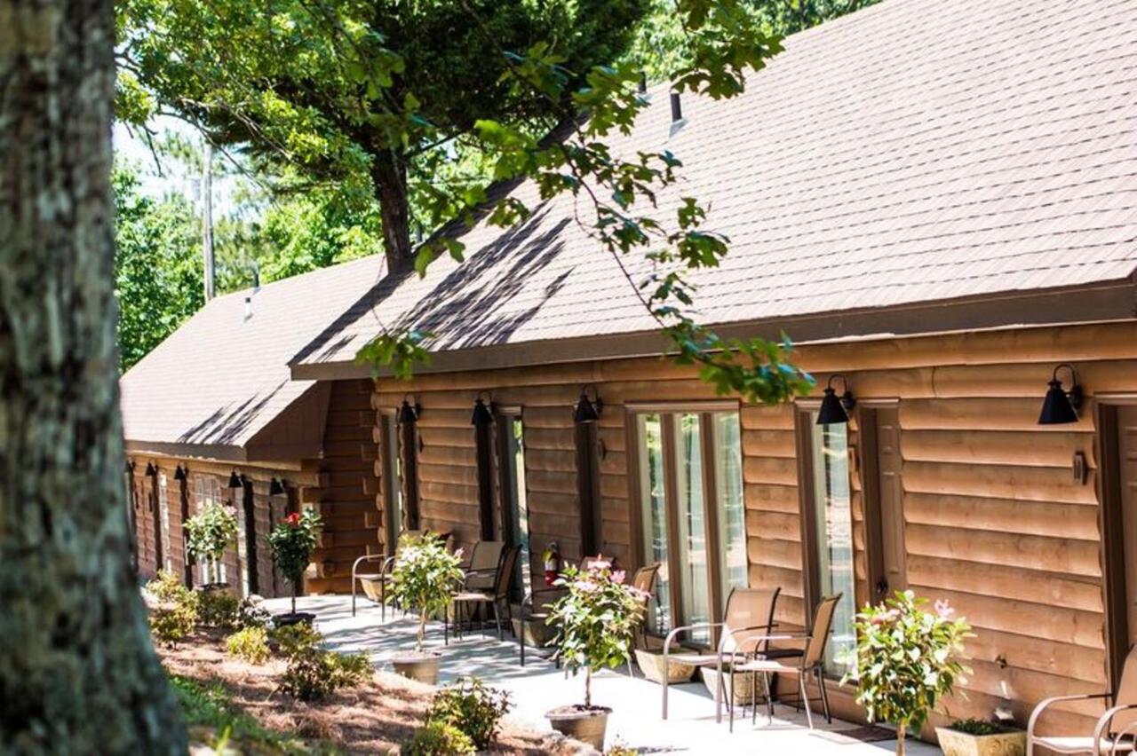 Mountain Top Inn And Resort Warm Springs Exterior photo